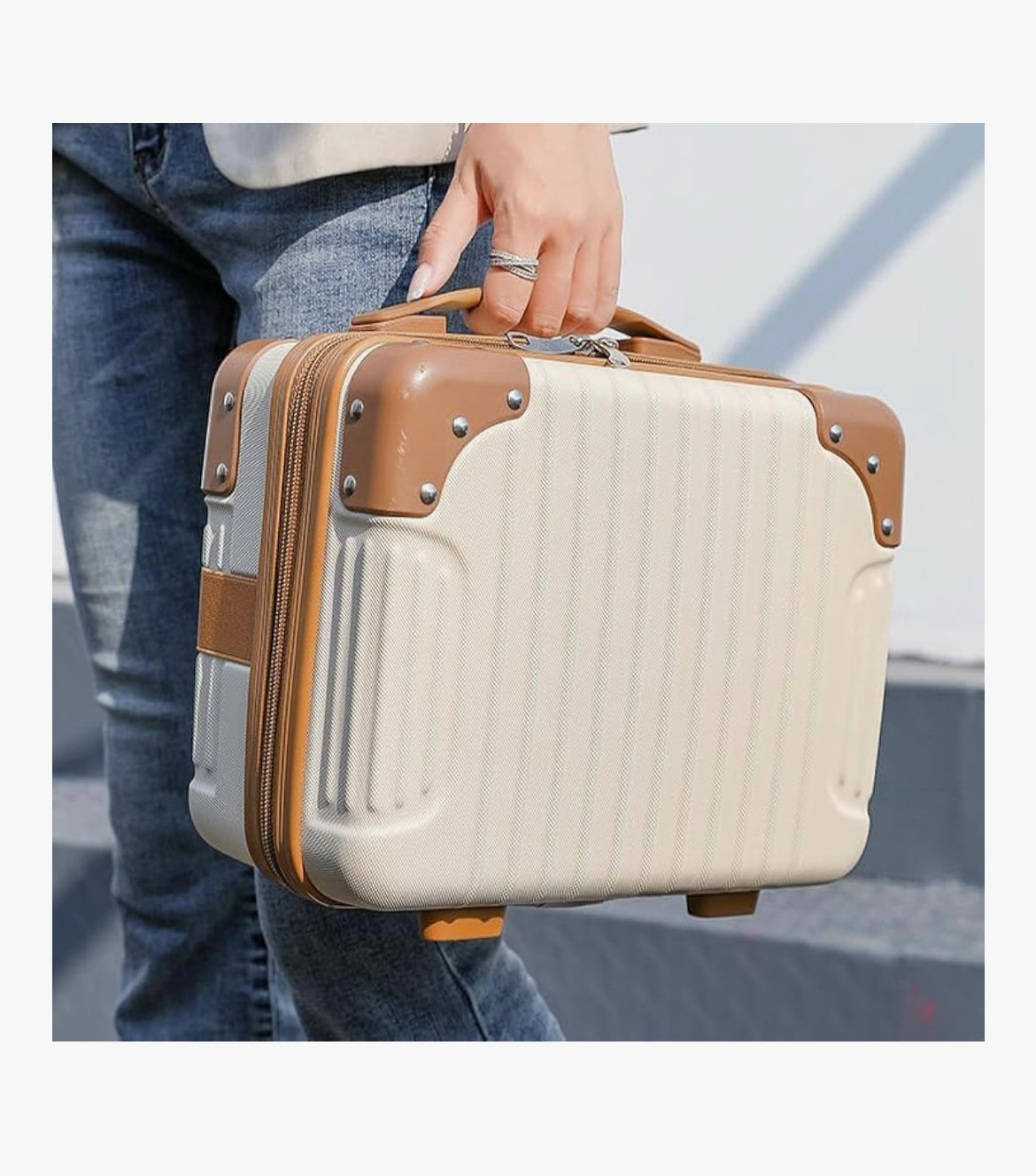 Portable Makeup Travel Case Hand Luggage.